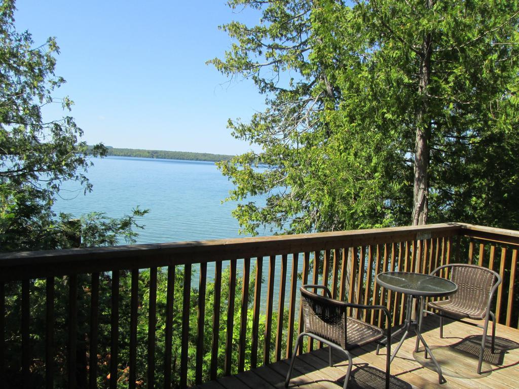 Red Lodge Resort Little Current Pokoj fotografie